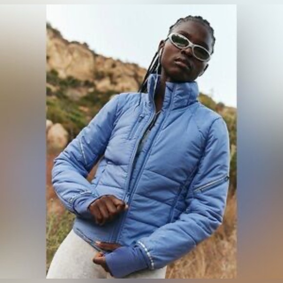 FP Movement Gathering Storm Run Puffer, Sky Blue LARGE NWT - Picture 2 of 6